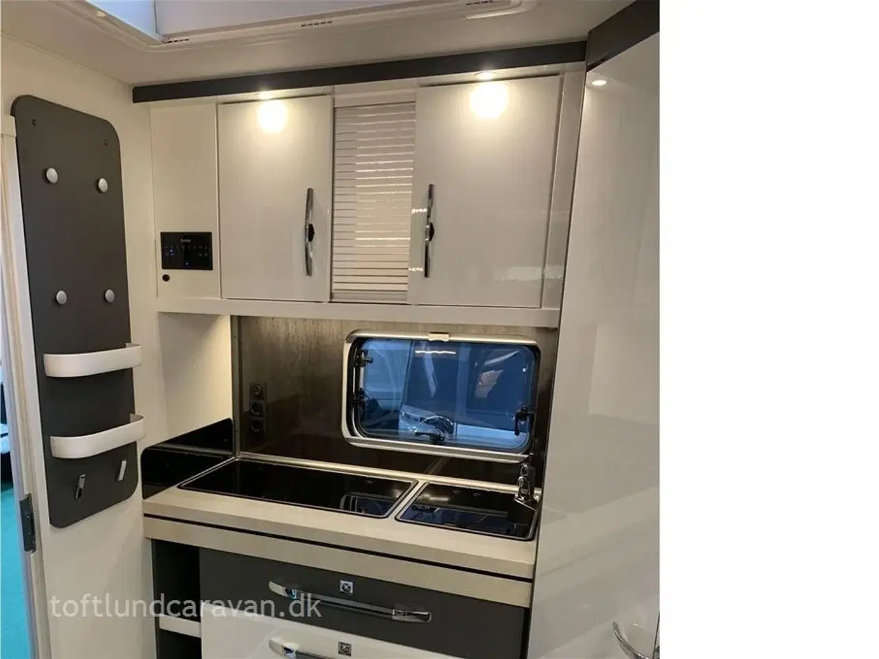 Billede 20 - 2026 - Hobby Excellent 460 SL   Ny 2026 KOMMER SNART PÅ LAGER. Enkeltsenge samt endekøkken og stort badeværelse. LAV VÆGT.