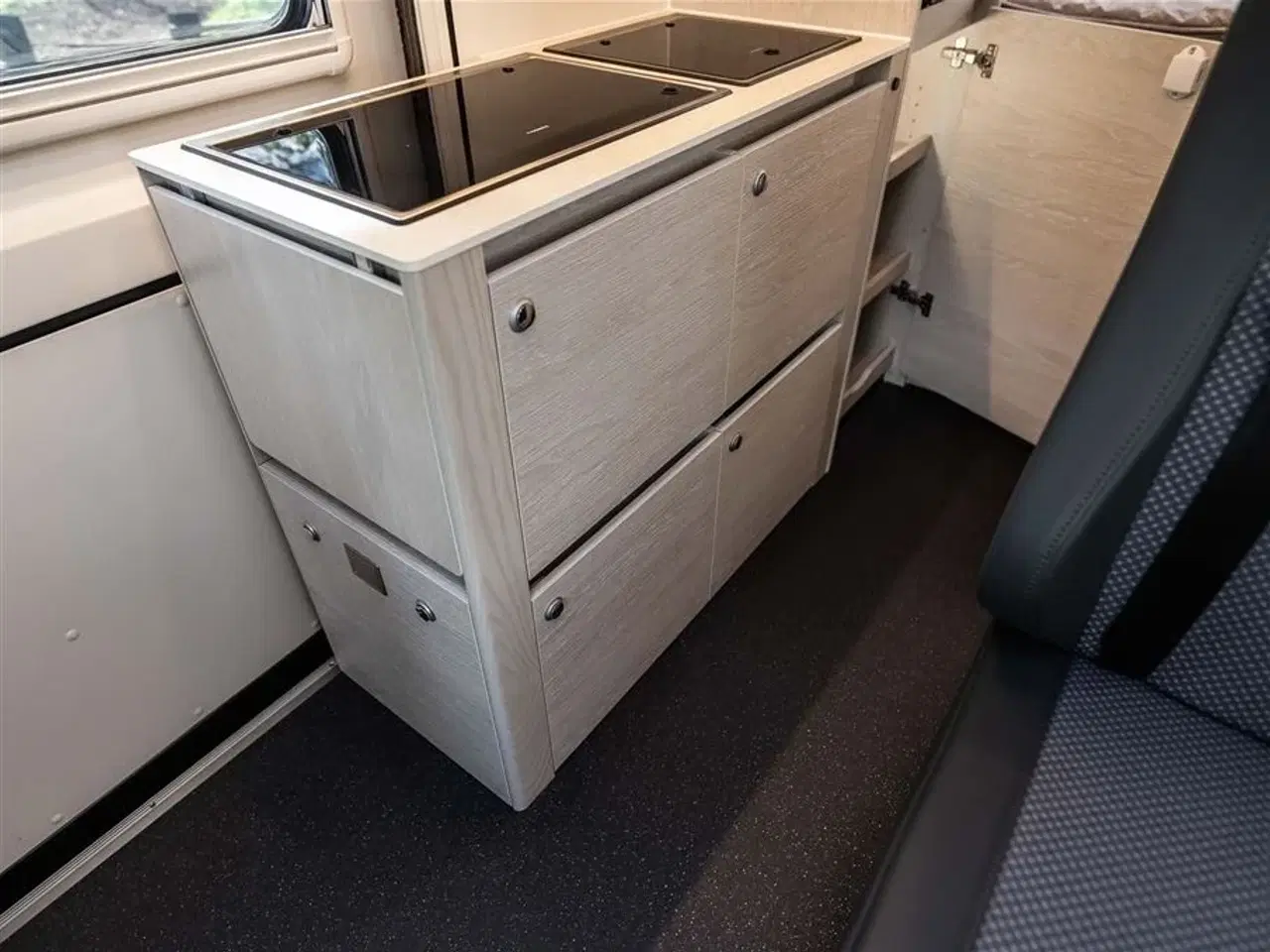 Billede 15 - 2026 - Tourne 6.0 Cruise aut. gear - Black