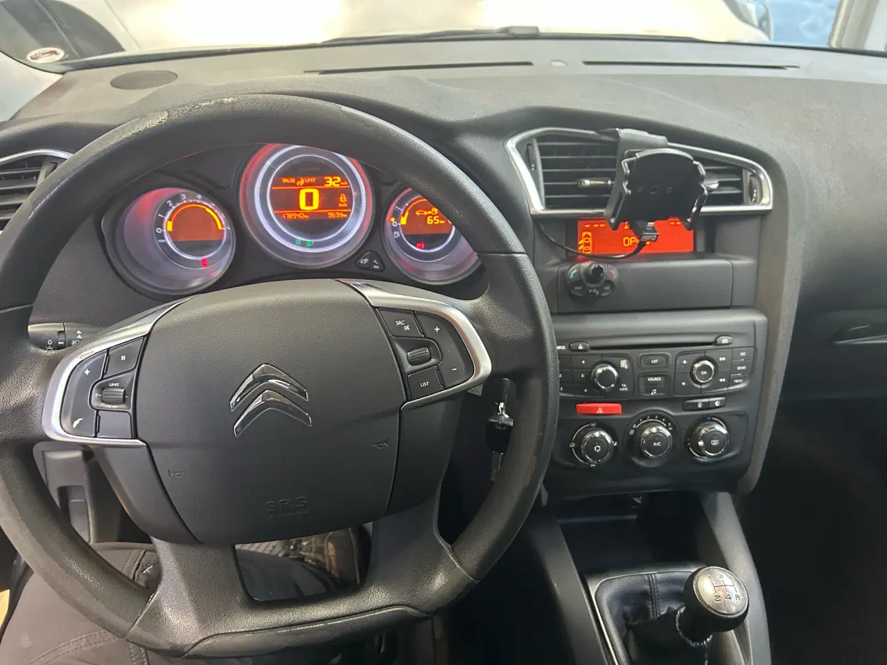 Billede 8 - Citroën C4 HDI 90 92HK 5d