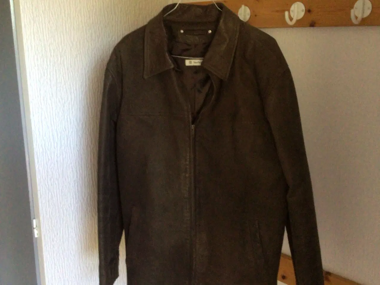 Billede 1 - Stanfield jakke i 100% Buffalonubuck. Str.M