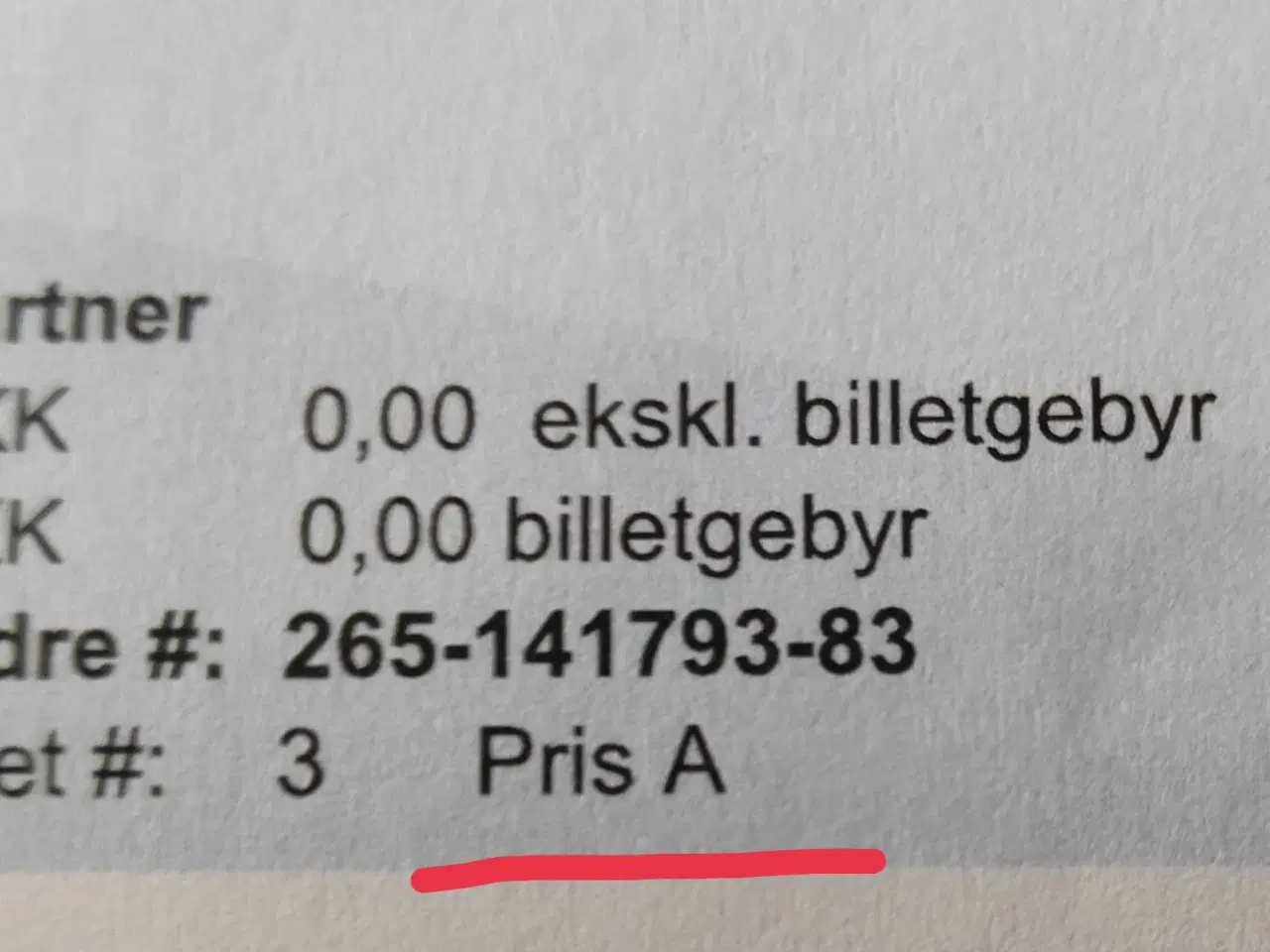 Billede 2 - 2 billetter til Tøsedrenge tur, d.5/2
