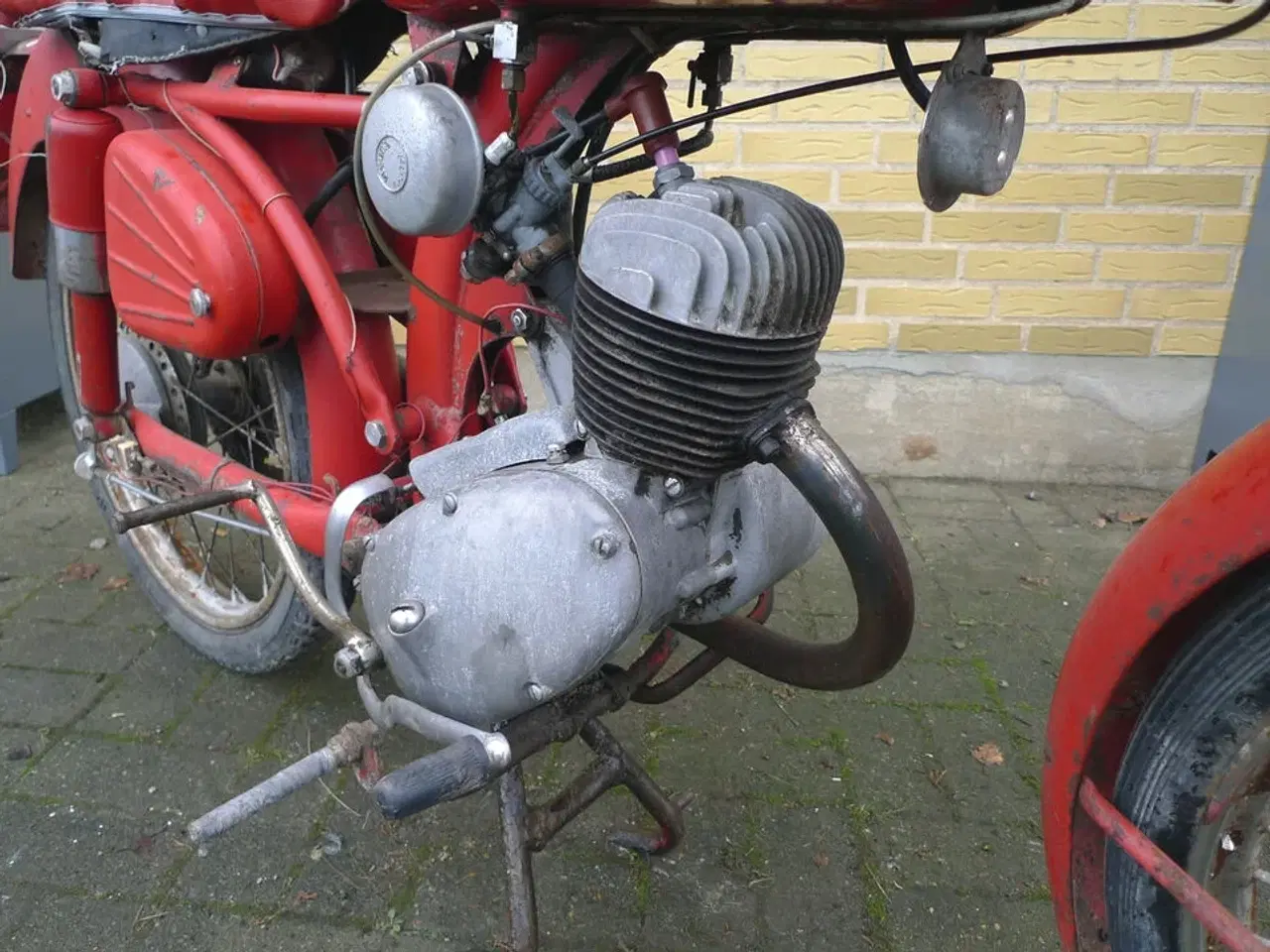 Billede 2 - MC, Benelli 2T125cc MOMSFRI