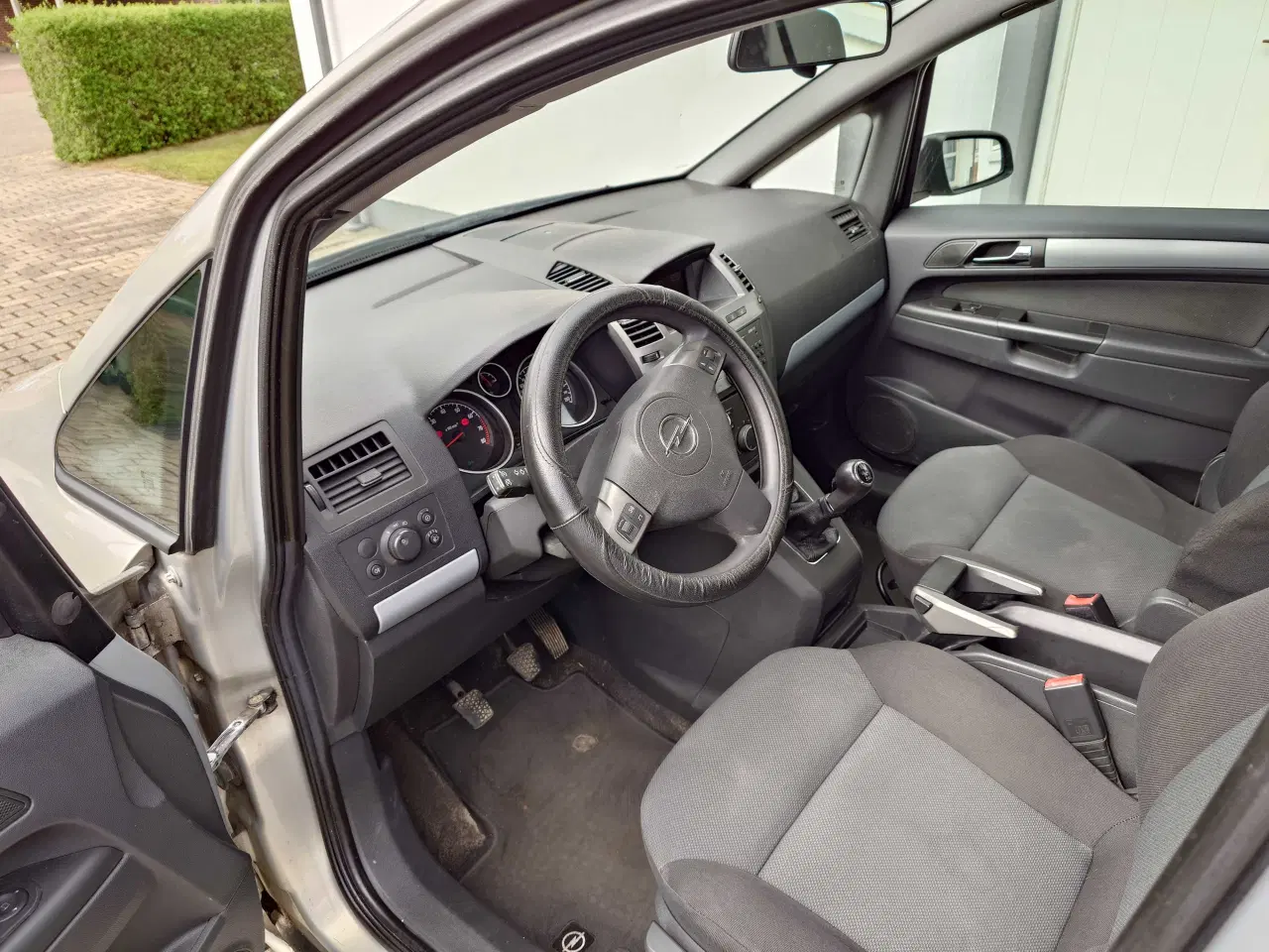 Billede 6 - Opel Zafira 2,2. Årg 08