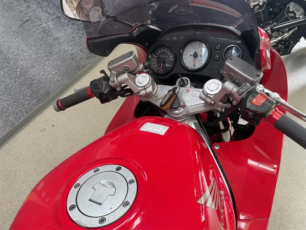 Billede 4 - Honda VFR 750 F