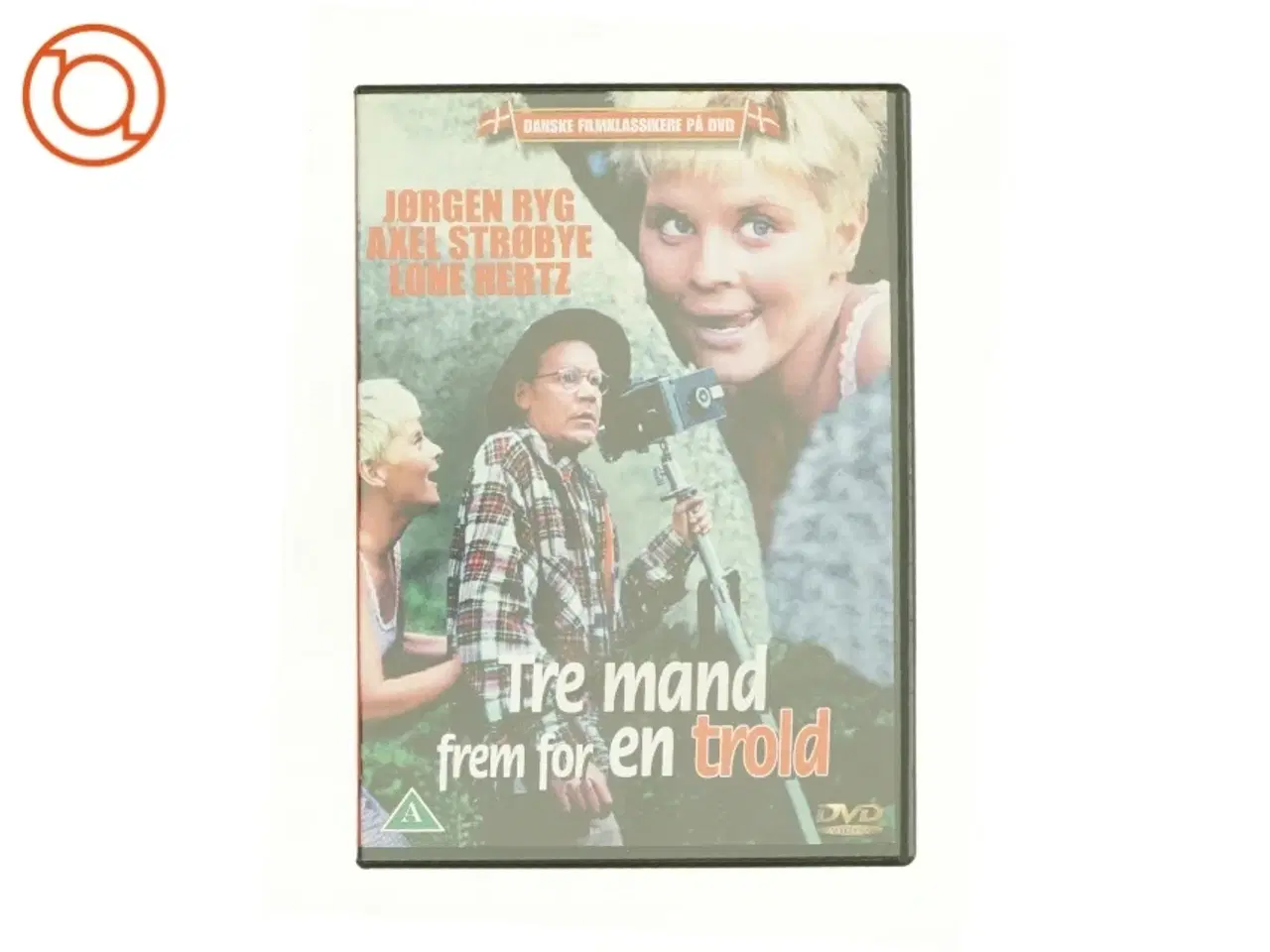 Billede 1 - tre mand frem for en trold