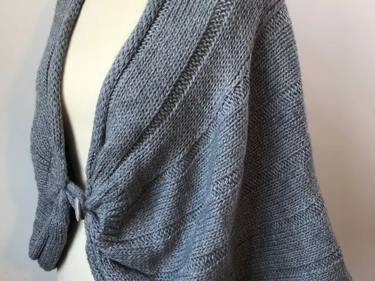 Billede 4 - Emporio Armani, sjal, str one size