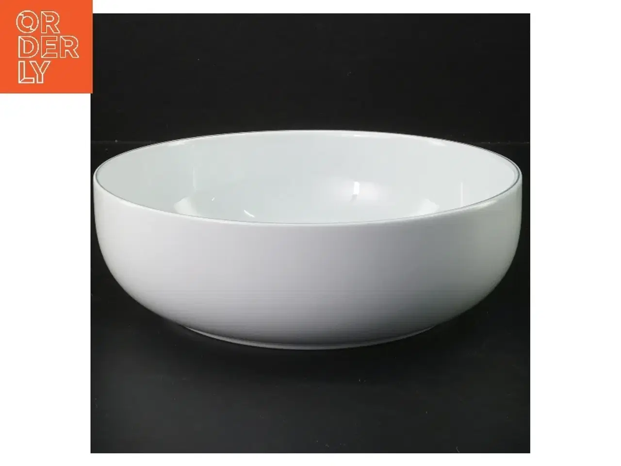 Billede 1 - Hvid porcelænsskål fra Royal Copenhagen blå kant (str. Ø 21 cm)