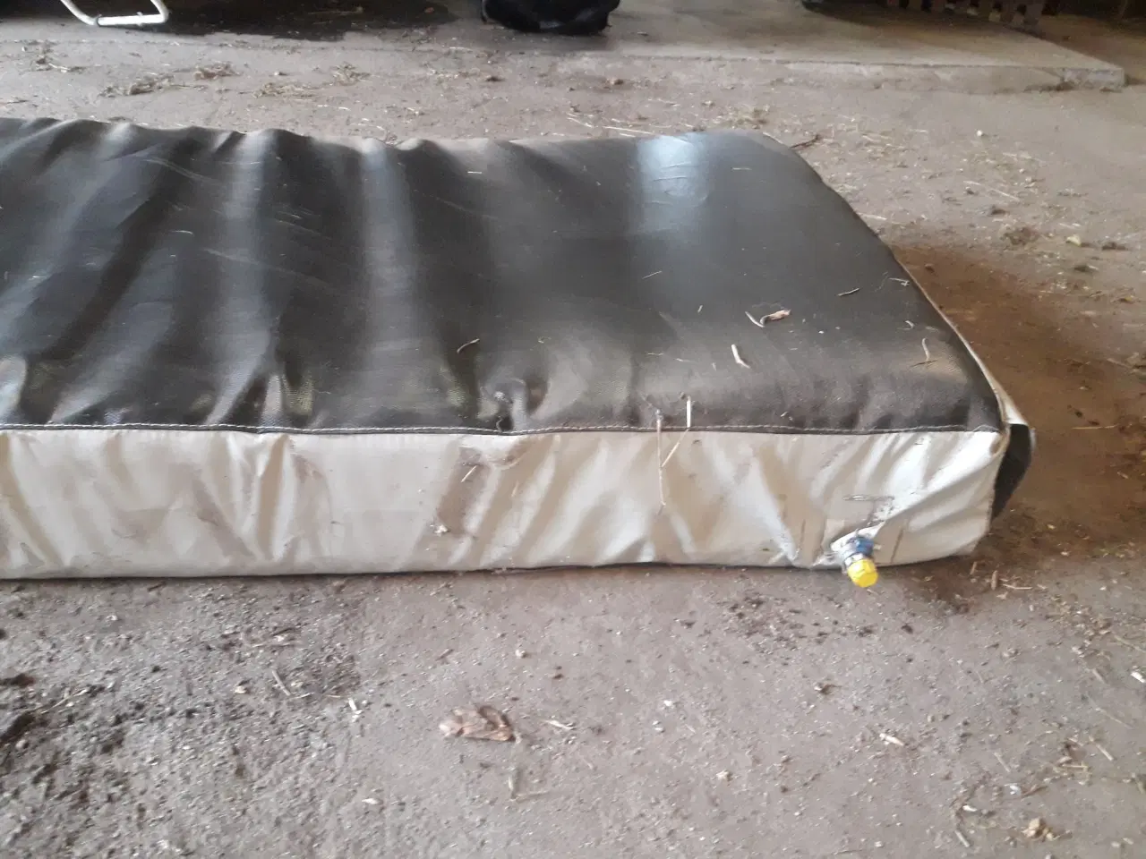 Billede 1 - Madras til klovbadning