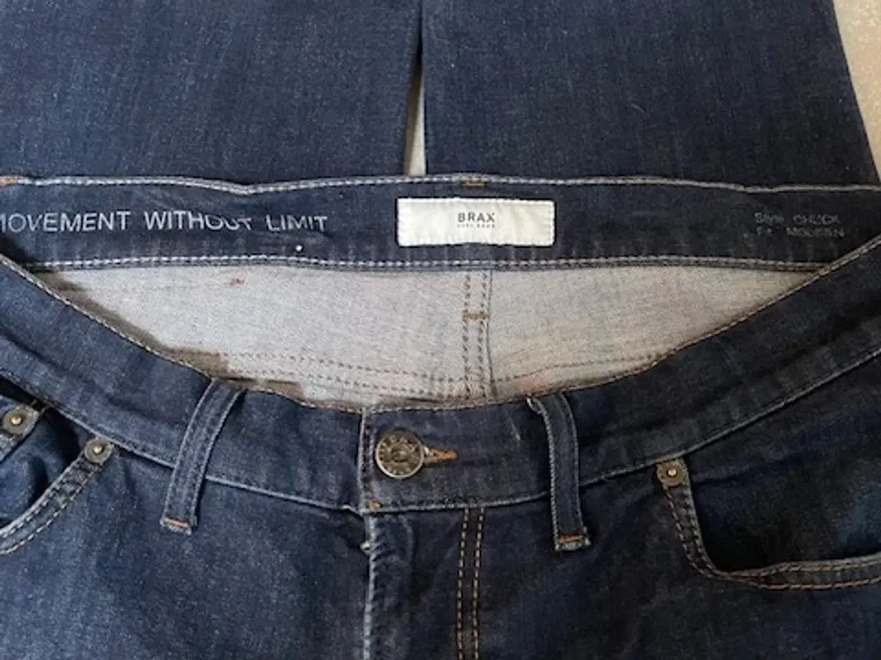 Billede 3 - Mørkeblå jeans Btax