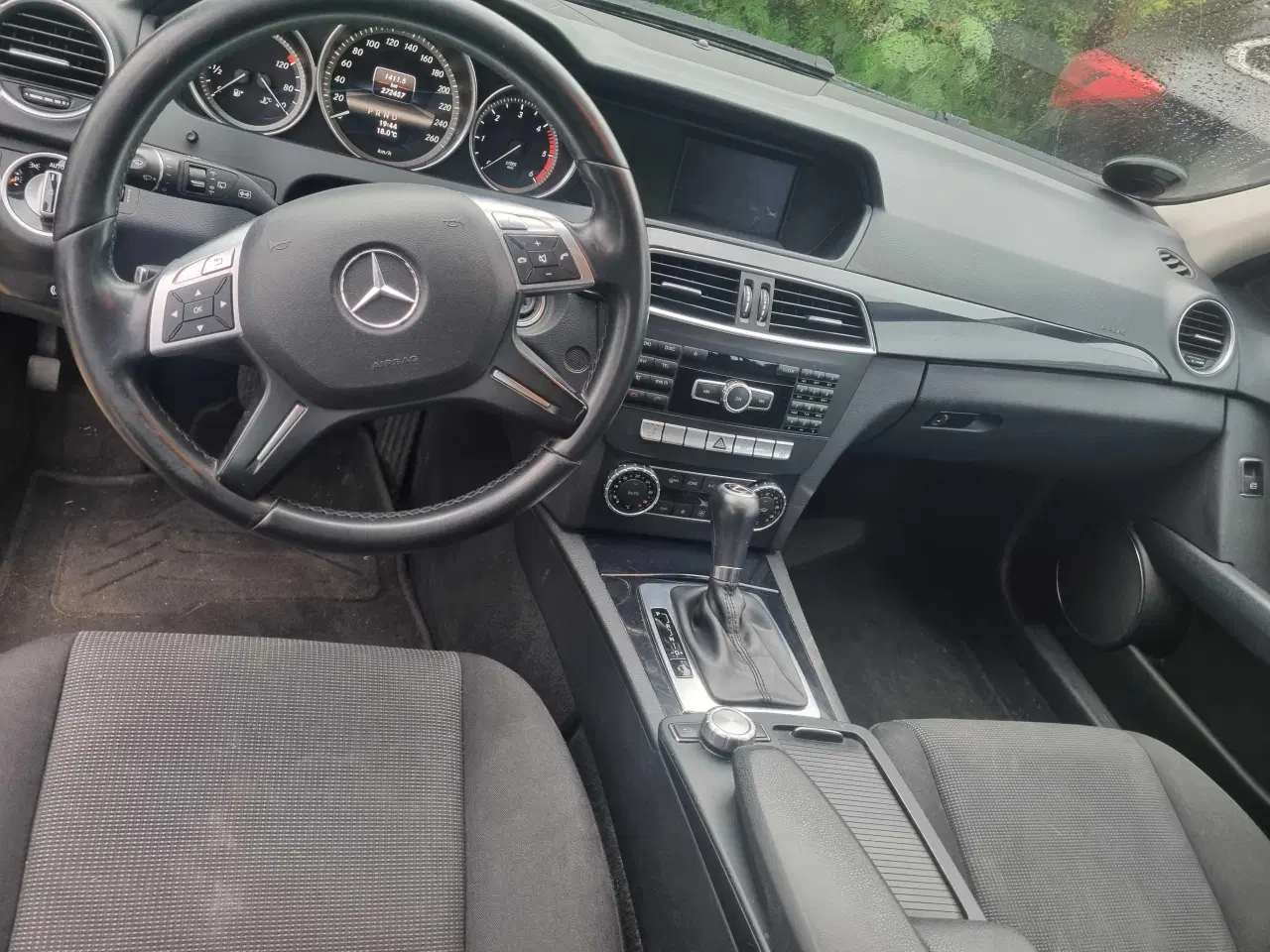 Billede 12 - MERCEDES C220 2,2 CDI  ok lavt km tal 