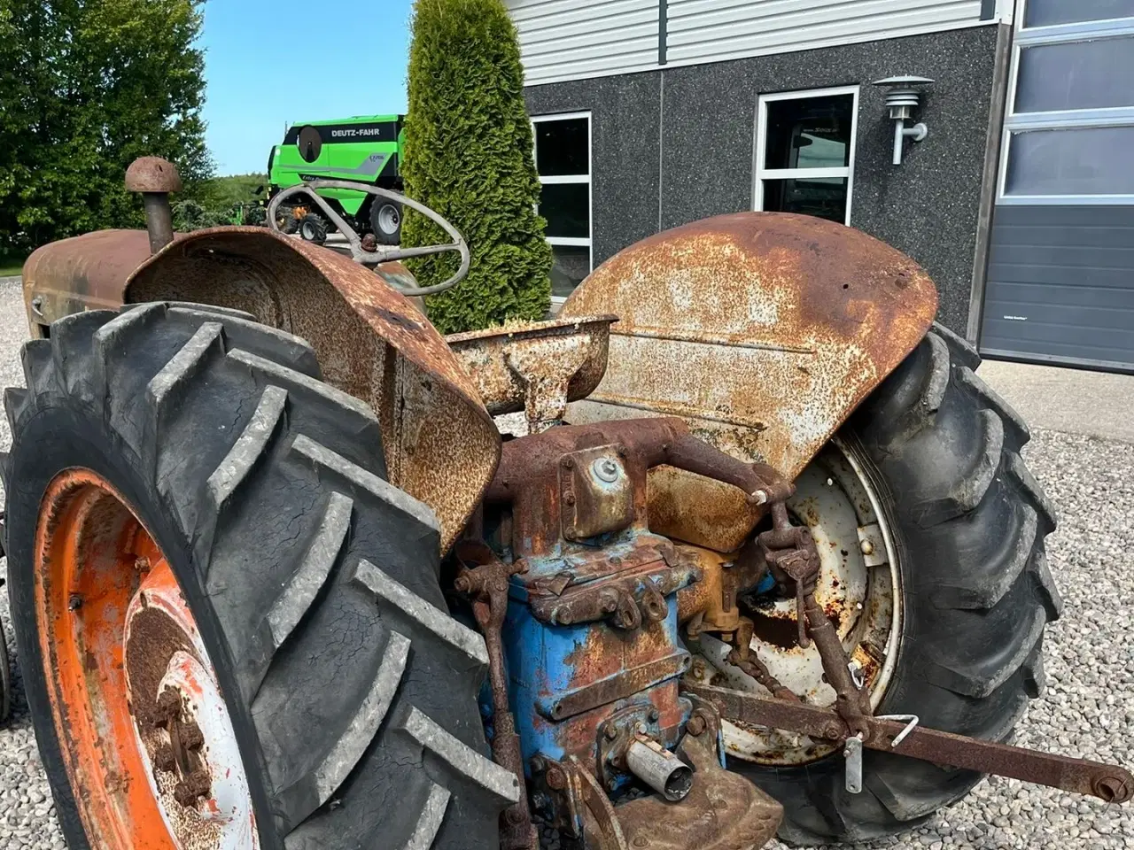 Billede 9 - Fordson Major Motoren mangler, men mange god dele.