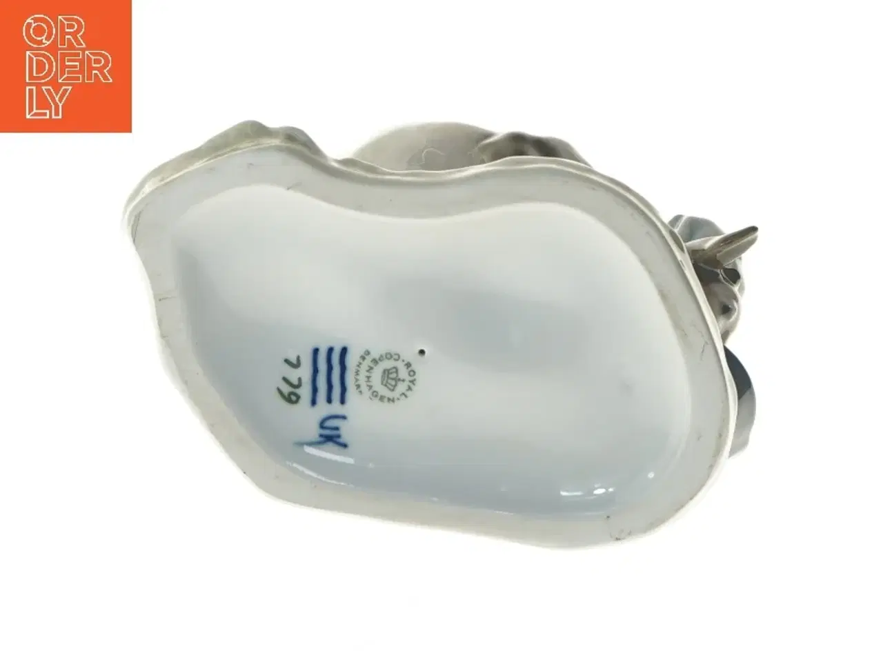 Billede 4 - Porcelænsfigur af kvinde og kalv fra Royal Copenhagen (str. 16,5x16,5 cm)