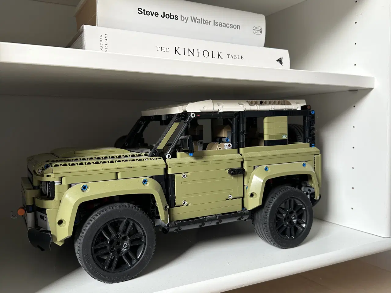 Billede 1 - LEGO Technic Land Rover Defender (42110)