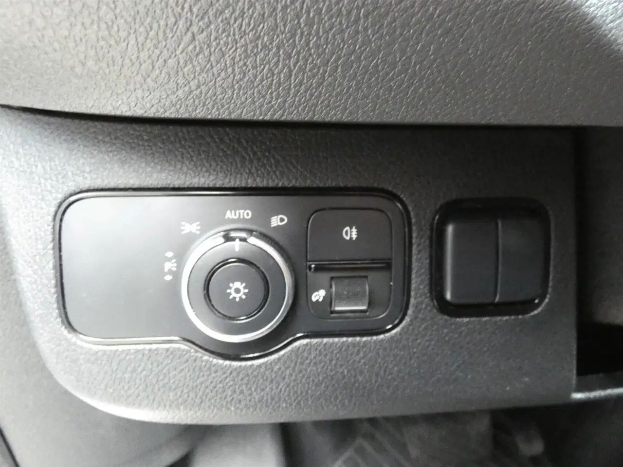 Billede 15 - Mercedes-Benz Sprinter 319 3,0 CDI A2 H2 RWD 190HK Van 6g