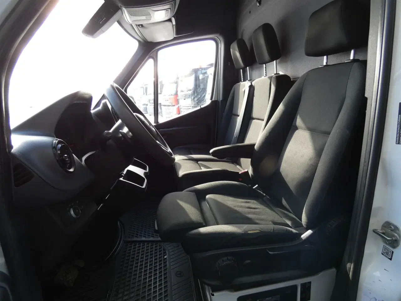 Billede 10 - Mercedes-Benz Sprinter 214 2,1 CDI A2 H2 143HK Van 6g
