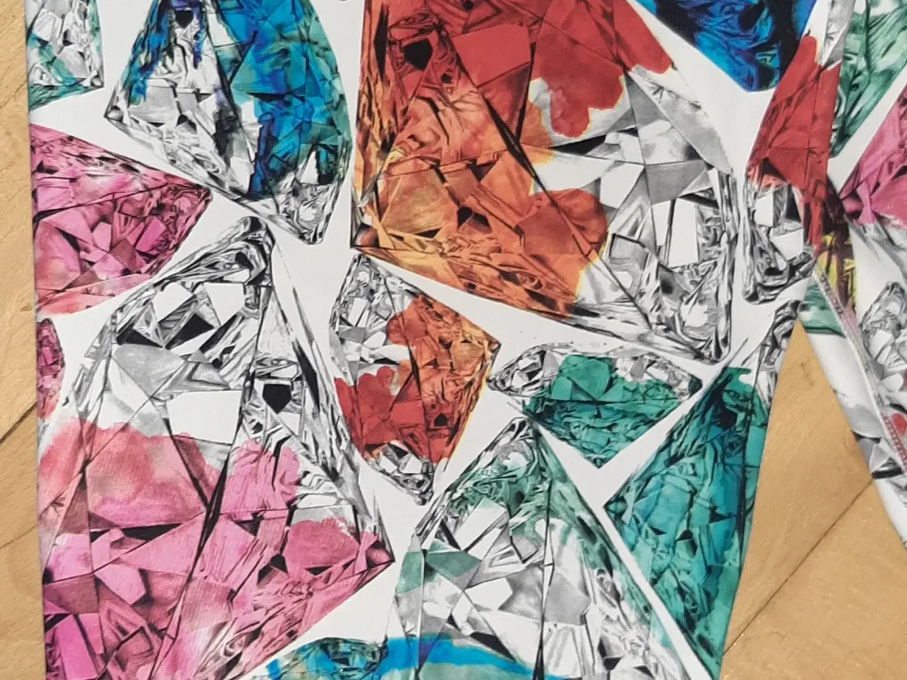 Billede 3 - Leggins.fra Nike-Str: Medium-Print:Diamant/sten