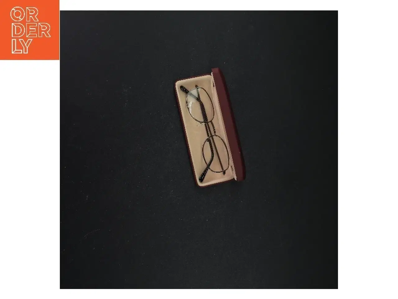 Billede 8 - 2 par nye læsebriller styrke +1,5. Det ene par nyt  i original æske