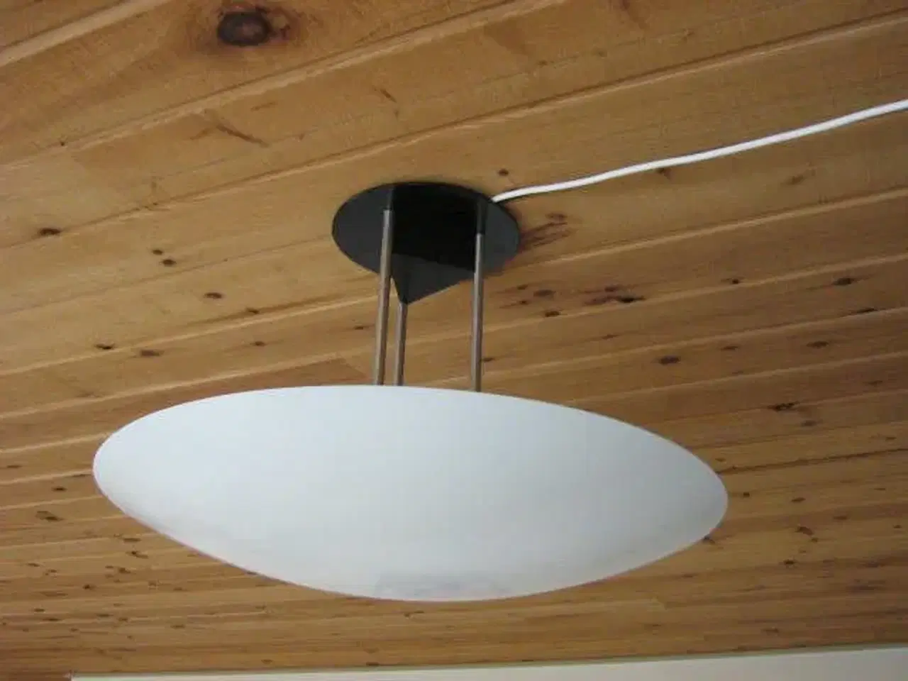 Billede 2 - lofts lampe up-leigt