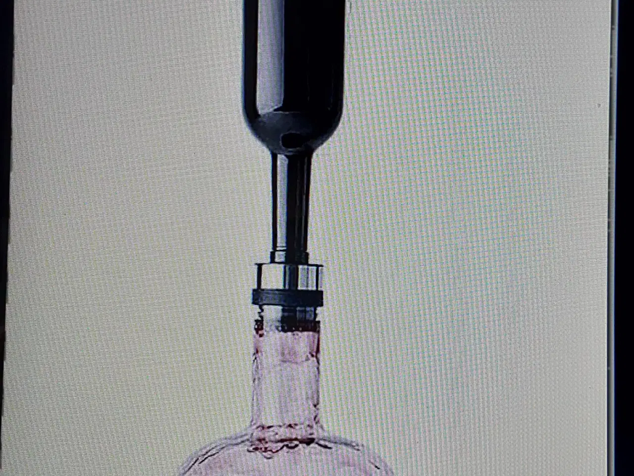 Billede 3 - Menu vinkaraffel/vinilter. 