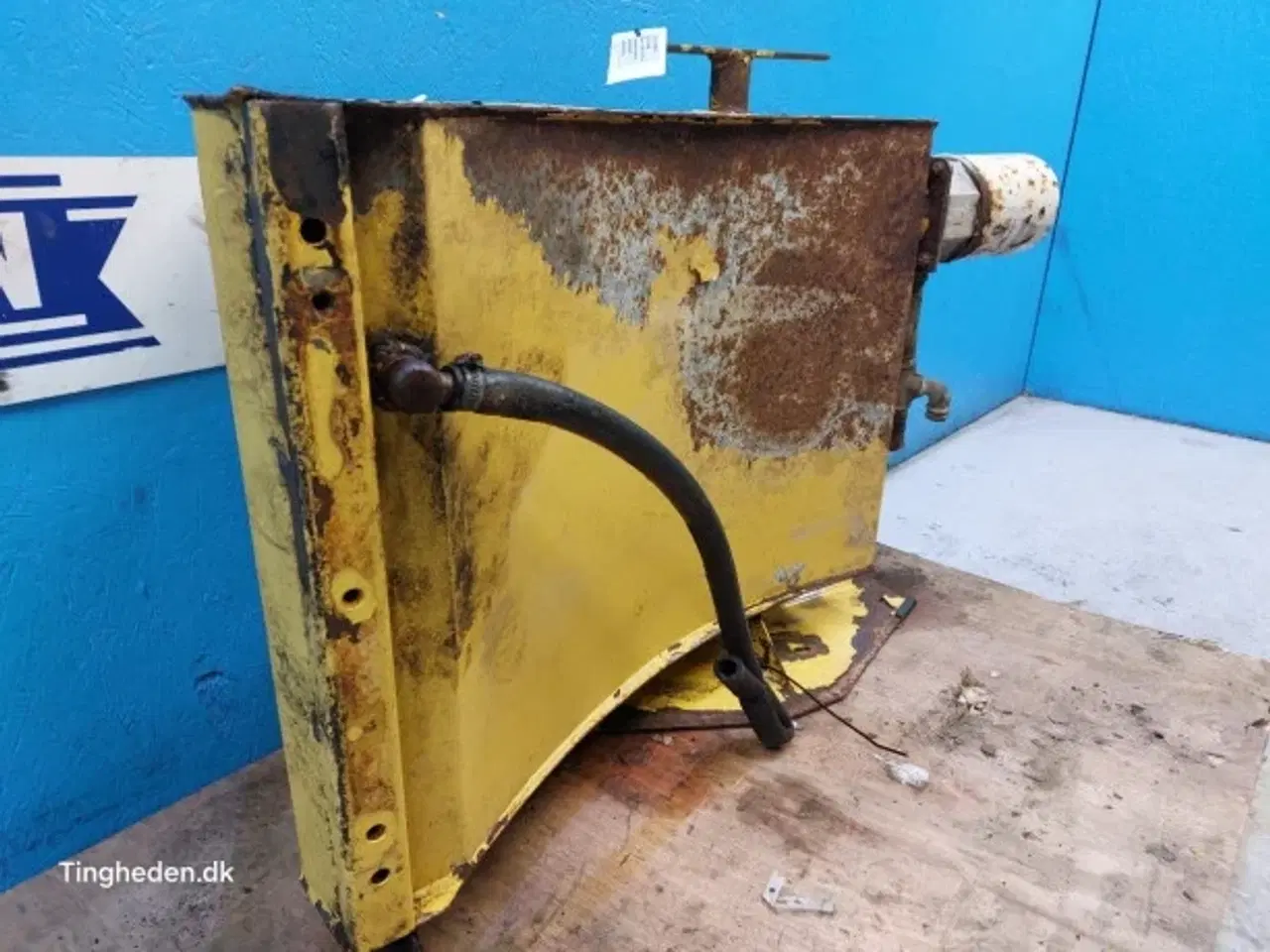 Billede 9 - New Holland FX38 Hydrauliktank 84032492