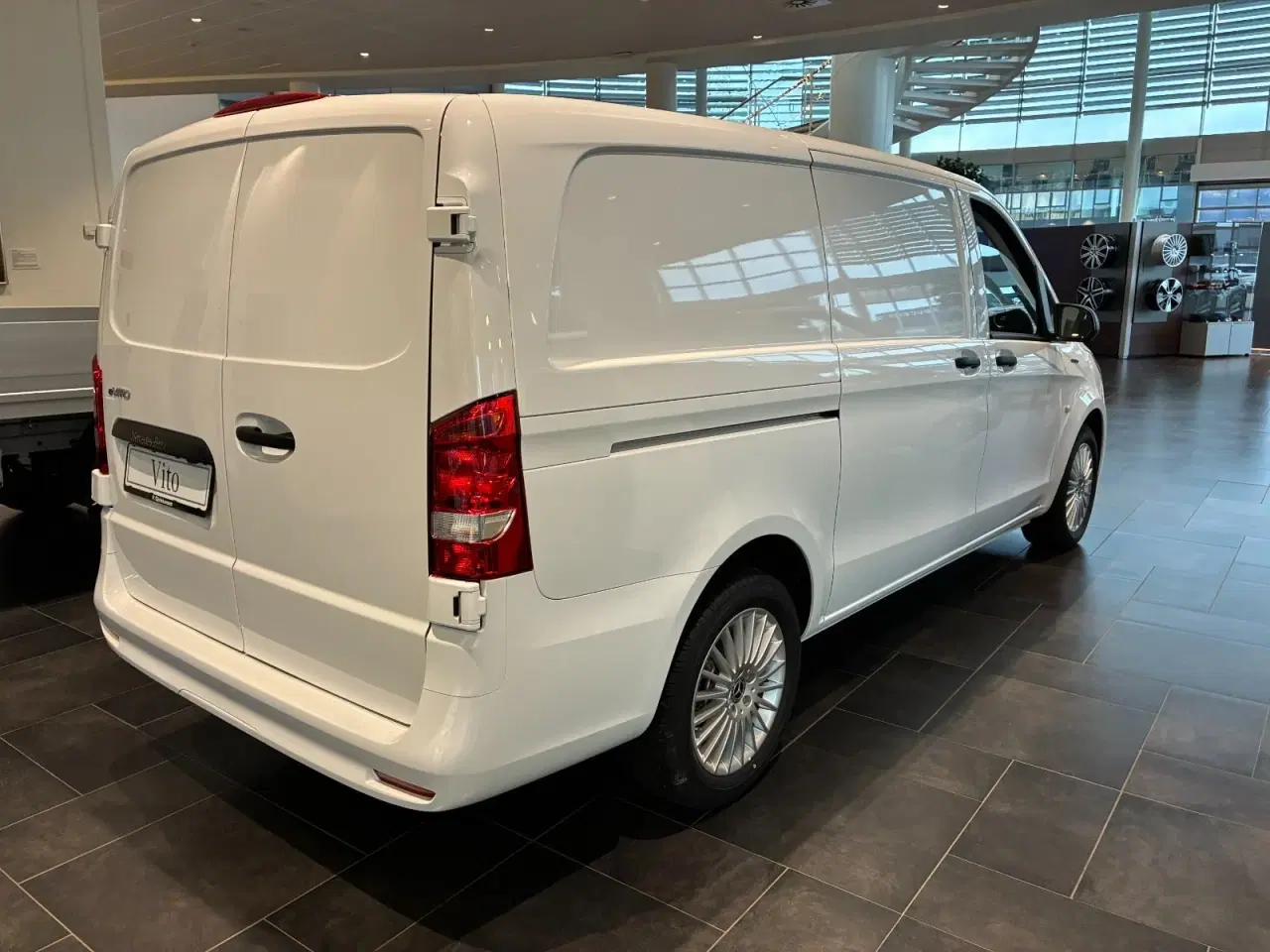 Billede 2 - Mercedes eVito 112  A2 Kassevogn