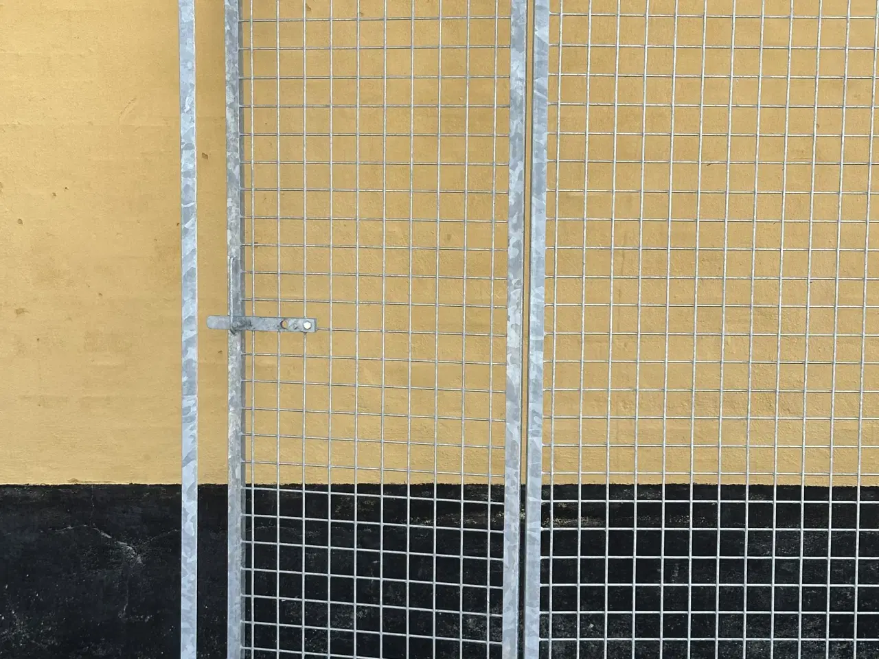 Billede 2 - Netgitter 2 m, m. låge, t. hunde, katte, høns