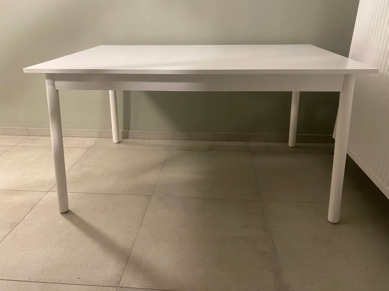 Billede 5 - KINNA Spisebord fra Jotex