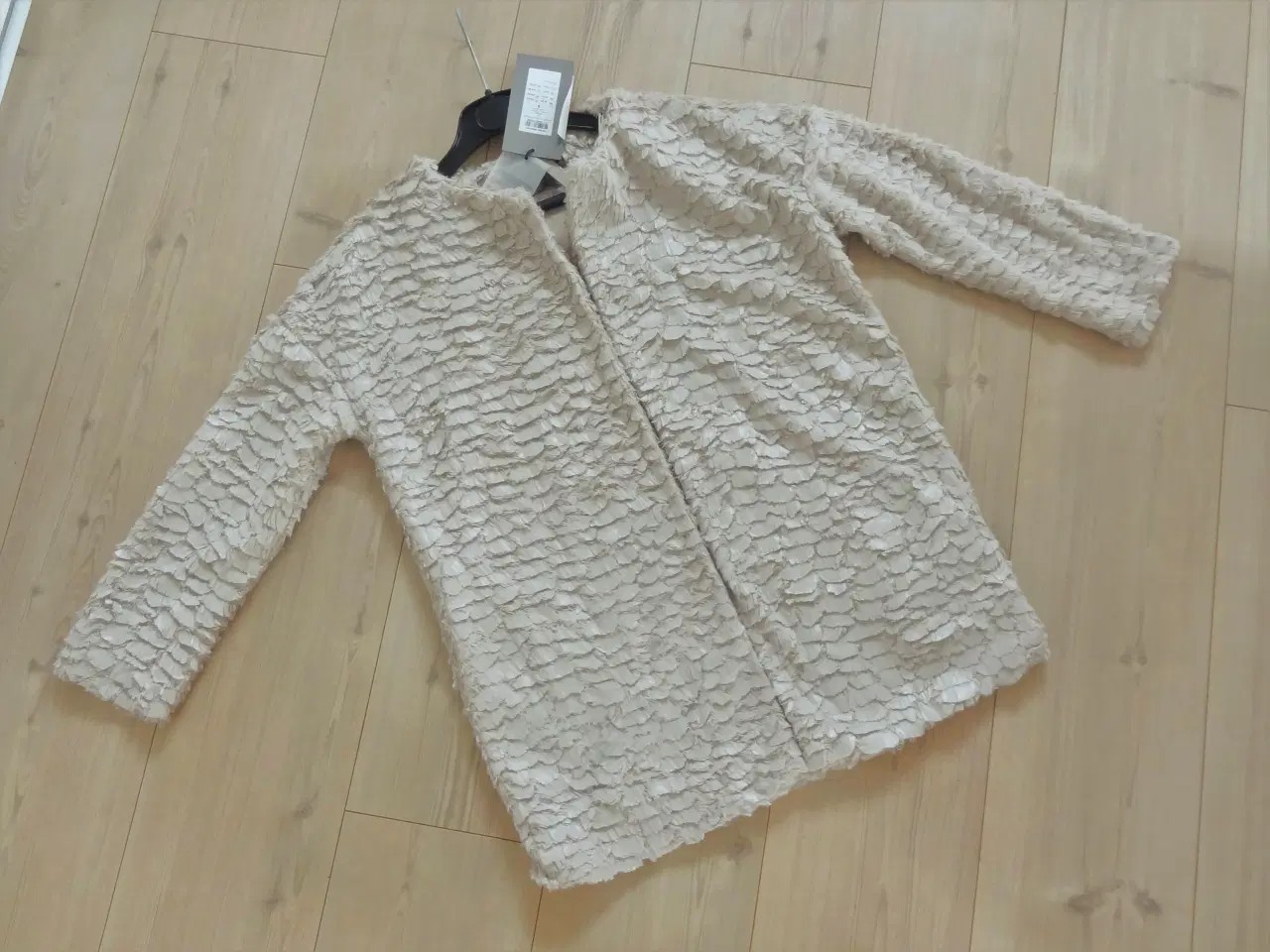 Billede 3 -   Blazer, str. 36, Vero Moda, Pels, Jakke, Beige 