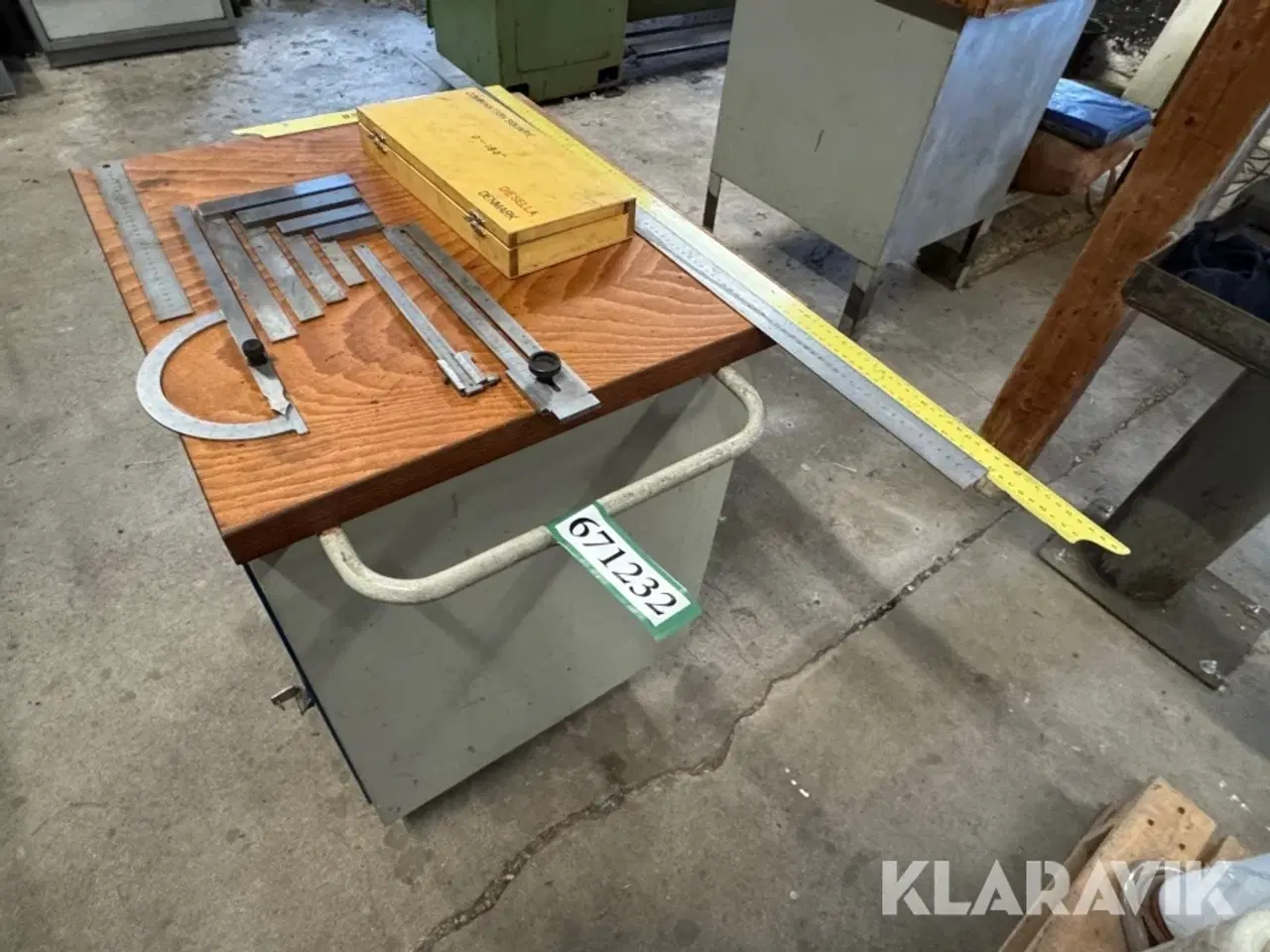 Billede 10 - Arbejdsbord med vinkler