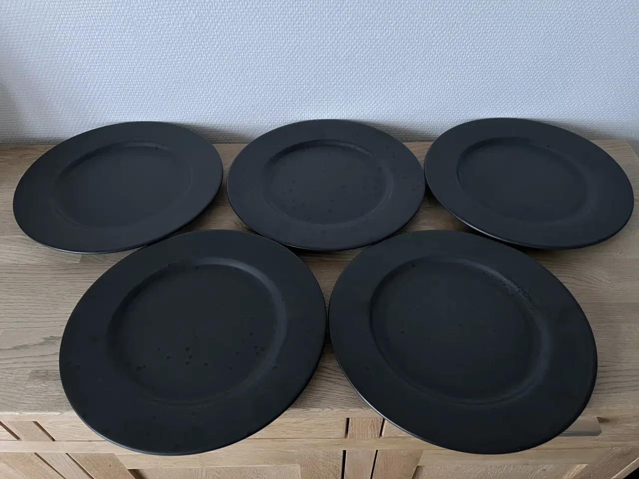 Billede 1 - Bitz flade tallerkener - Ø: 27 cm.