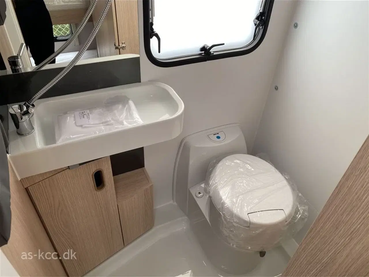 Billede 10 - 2025 - Adria Aviva 522 PT 3 køjer   Adria Aviva 522 PT 3køjer