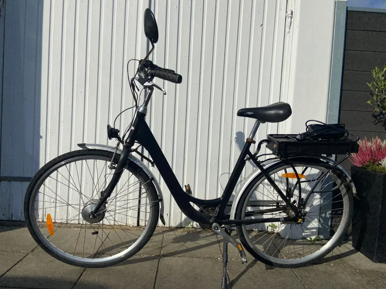 Billede 2 - Defekt! Mustang 3 Gear, 28" Hjul