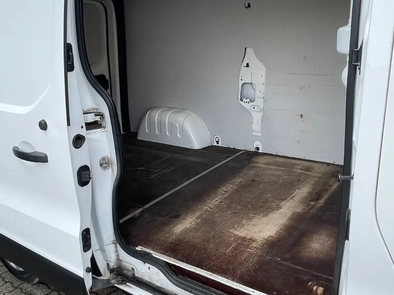 Billede 9 - Nissan NV300 2,0 dCi 145 L2H1 Comfort