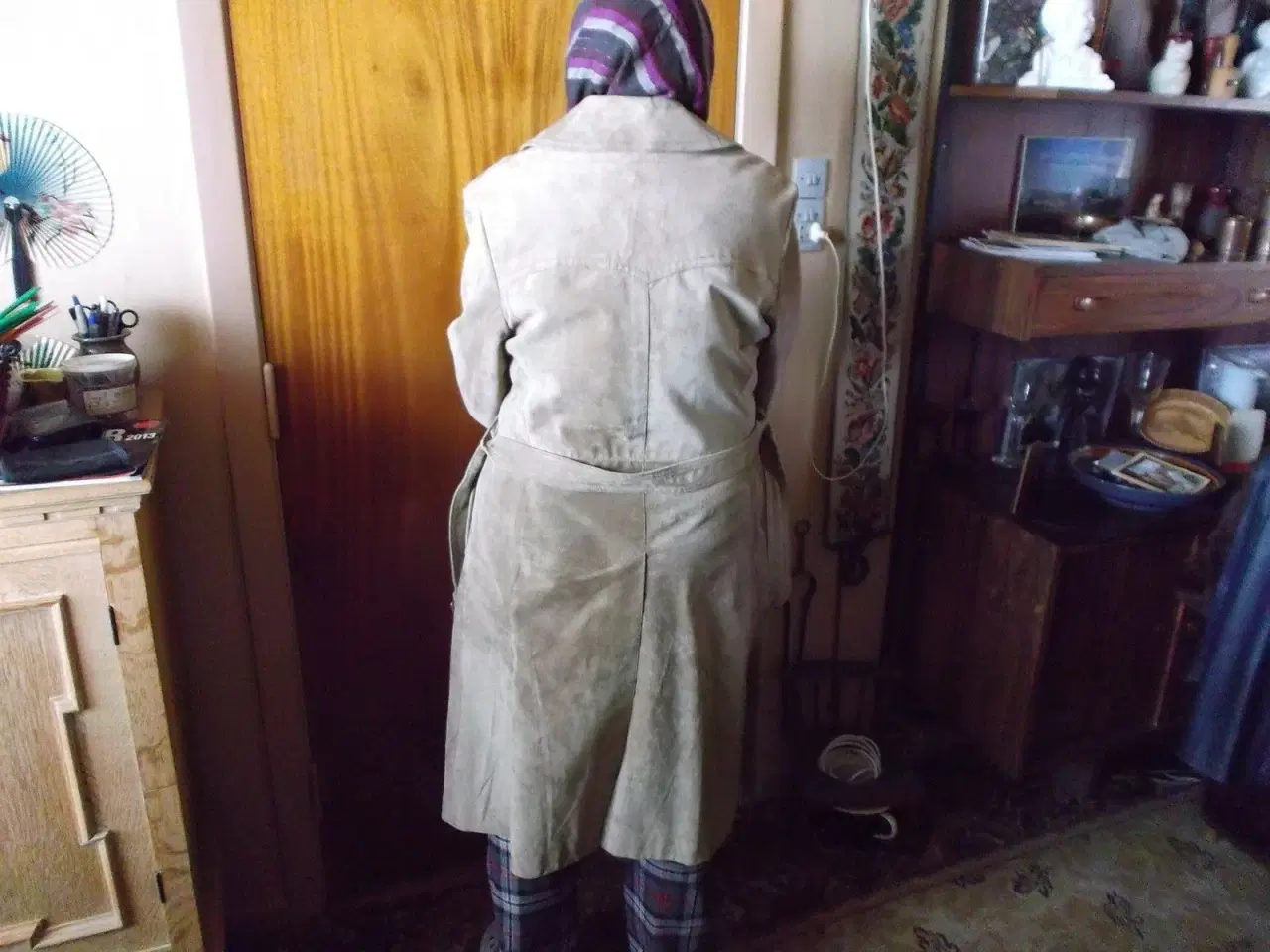 Billede 3 - Ruskind frakke lang,ægte skind
