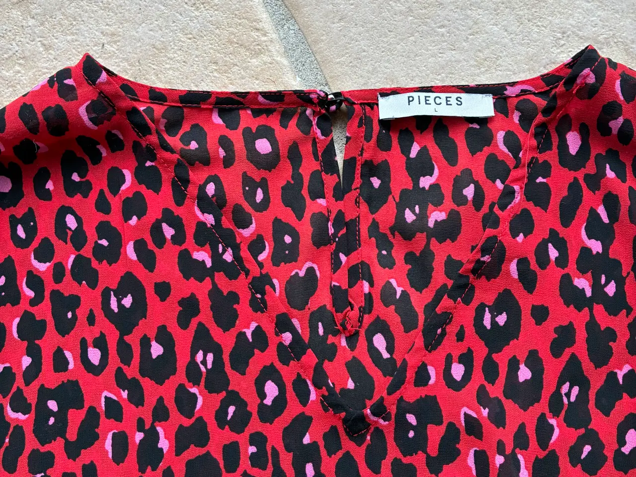 Billede 3 - Pieces bluse str. L