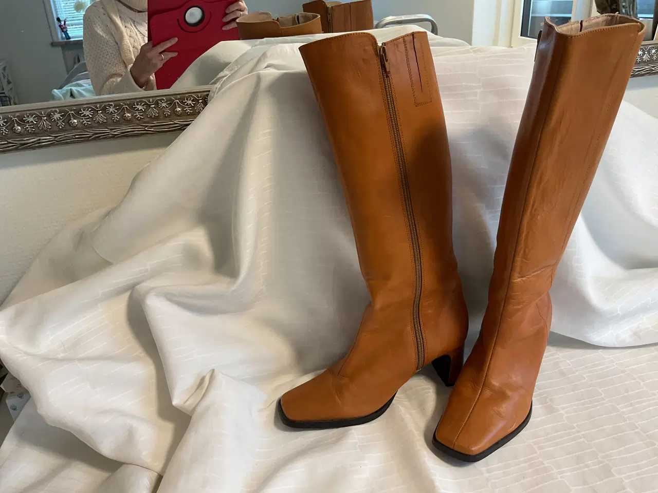 Billede 1 - Høj støvle , læder . 