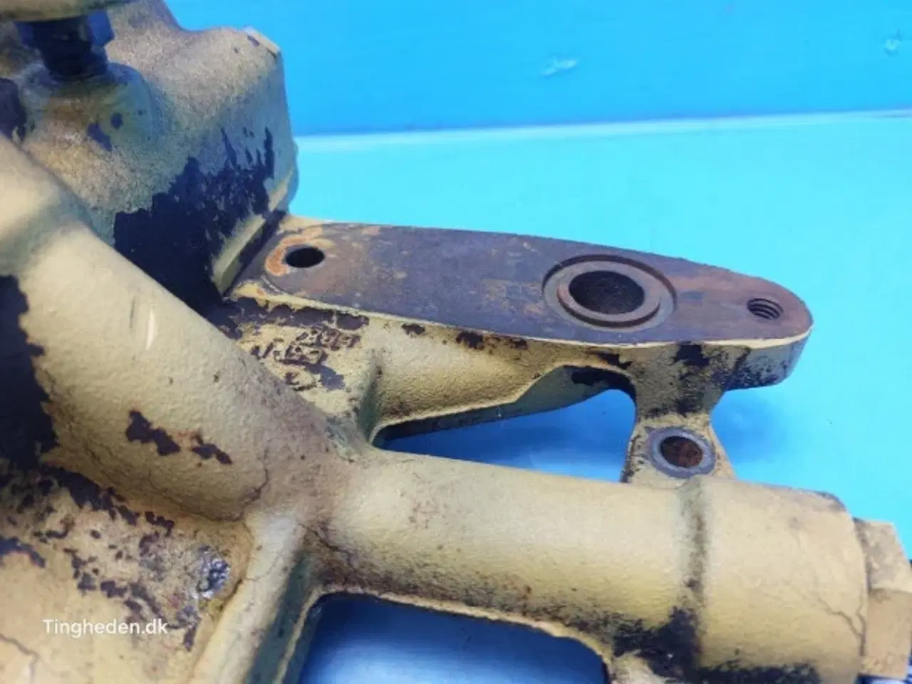 Billede 13 - Ford 678 HT Oliefilterhus E5HN6B843AA