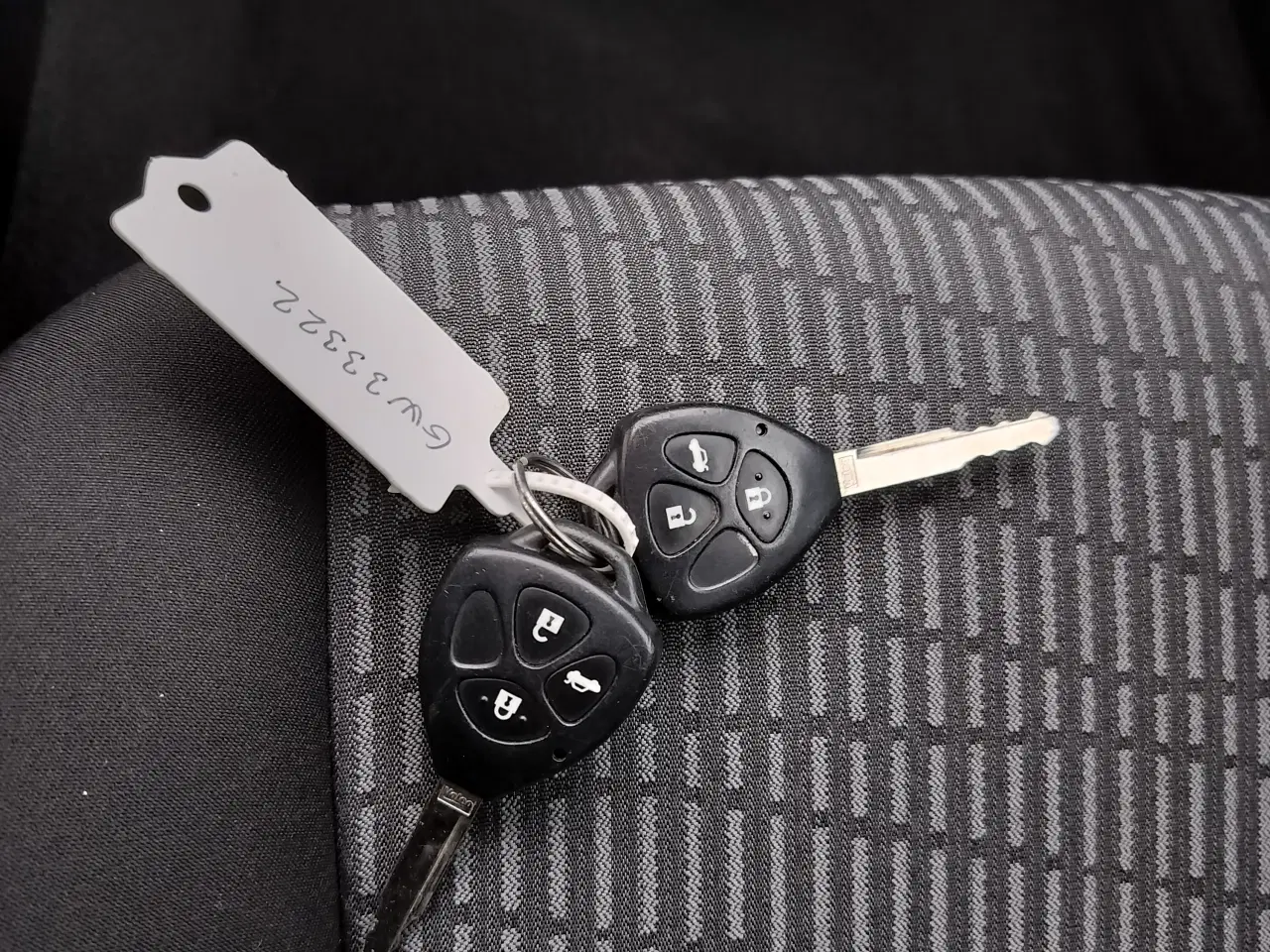 Billede 10 - AVENSIS T27 - landets billigste 2012? 