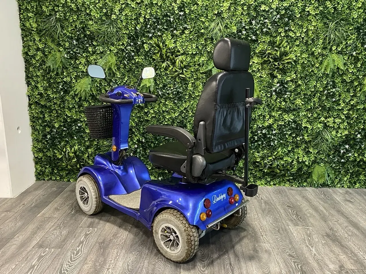 Billede 2 - LM-350 blå