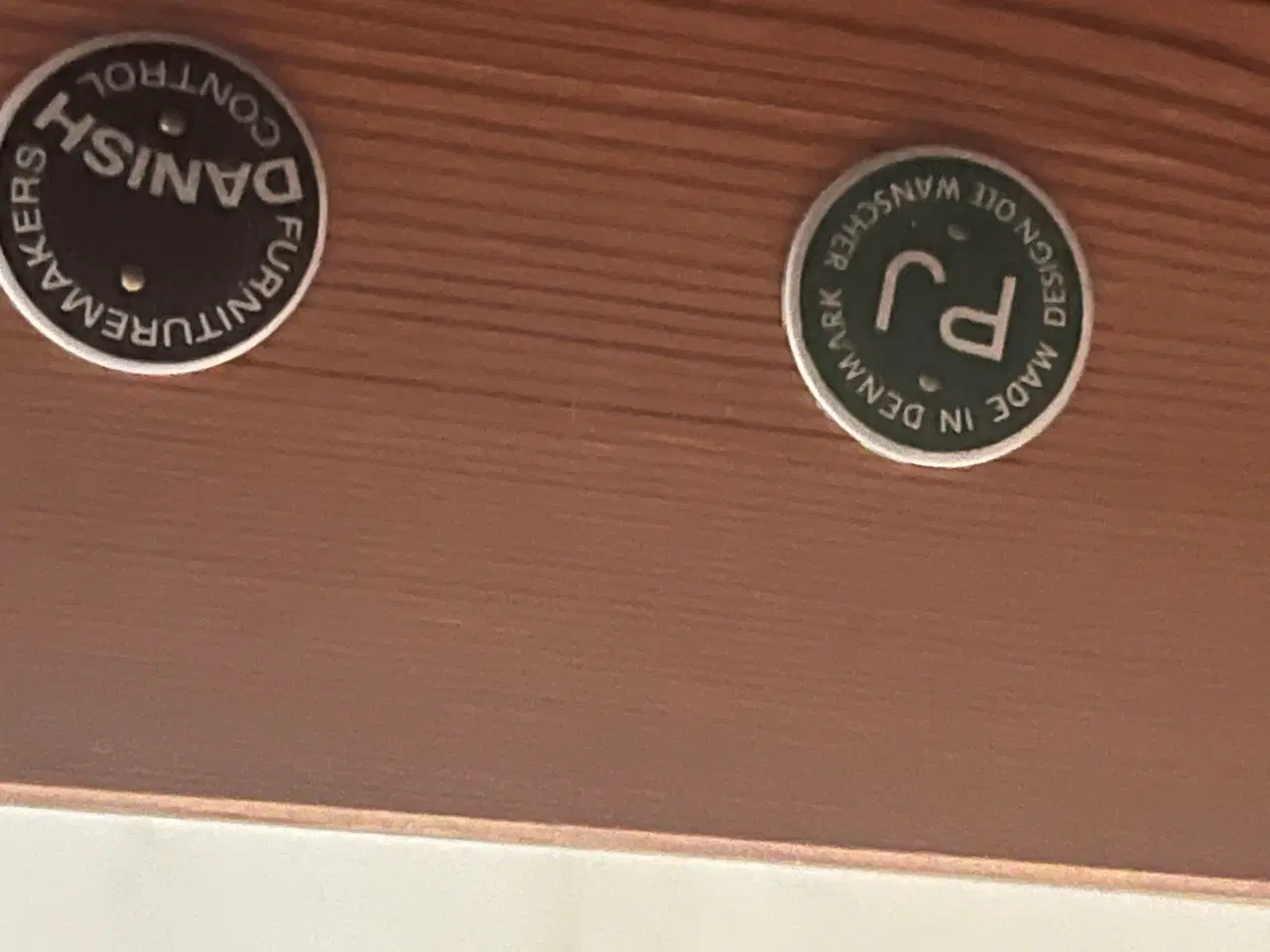 Billede 3 - Spisebord med seks stole 