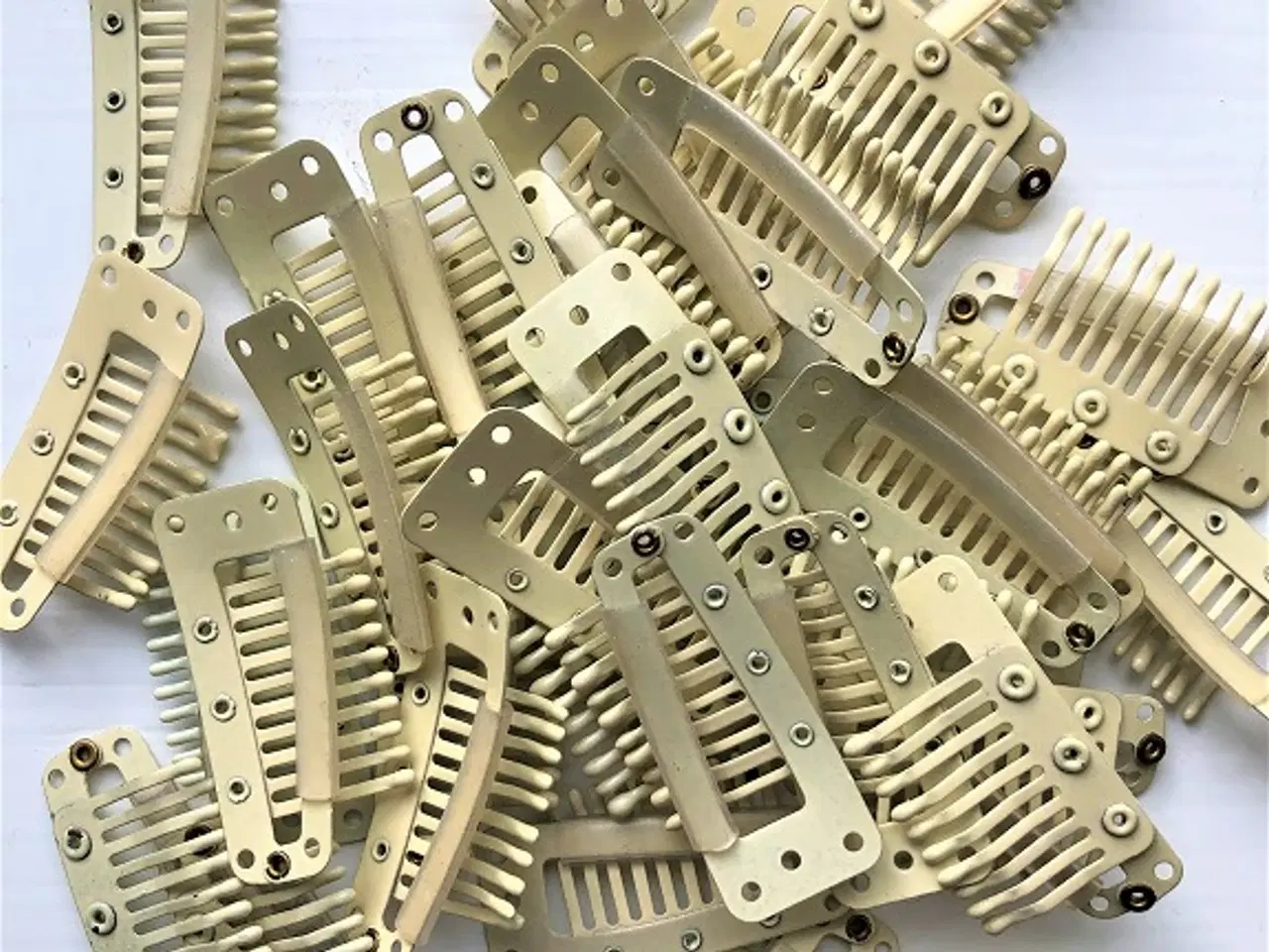 Billede 2 - Clips til extensions - clip-on - hårpleje