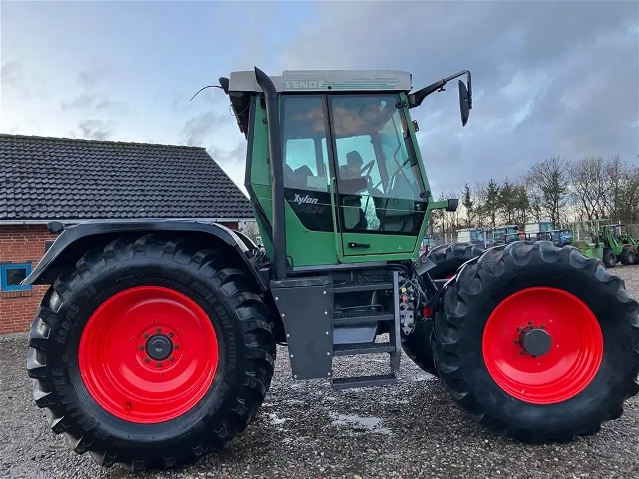 Billede 7 - Fendt Xylon 524 Frontlæsser og front pto