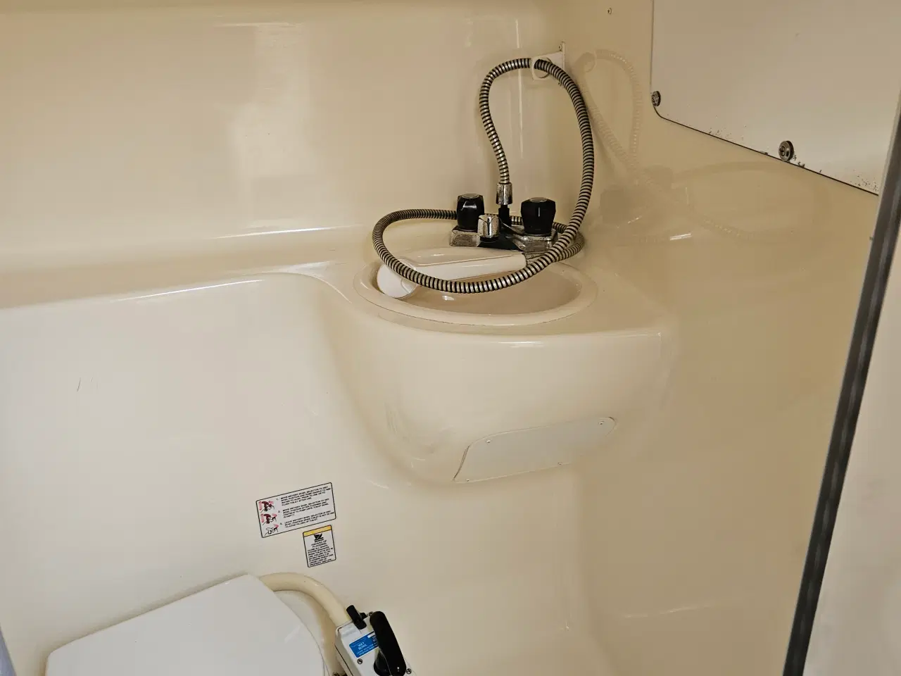 Billede 16 - Køkken, bad , 4 sovepladser