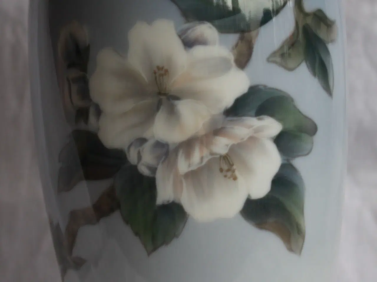 Billede 2 - Vase med blomstrende æblegren fra RC