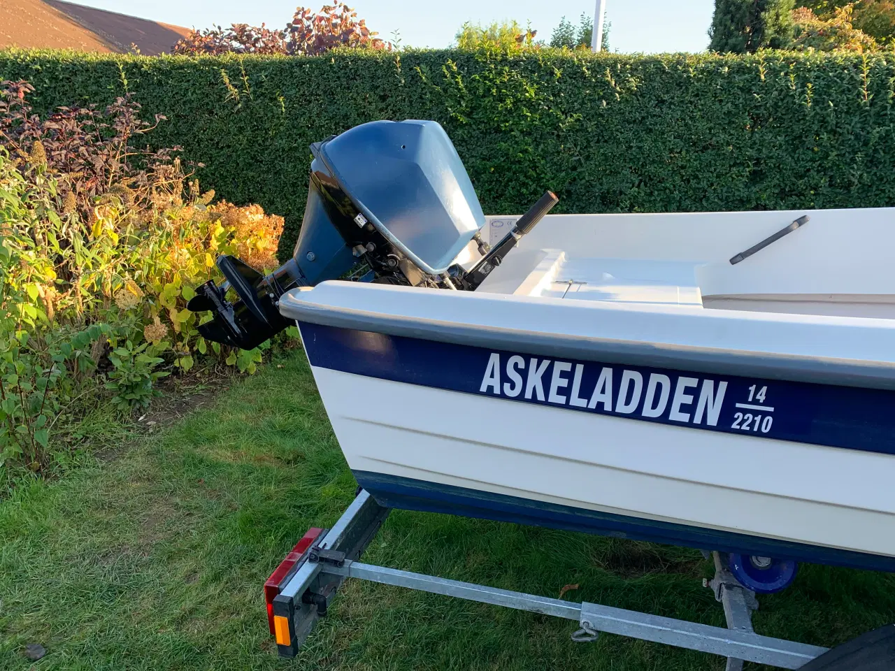 Billede 3 - Askeladden 14 2210 med elstart motor og trailer