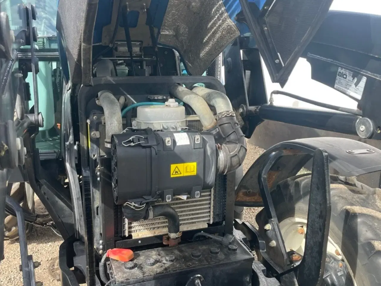 Billede 4 - New Holland TD5.65 Frontlæssertraktor