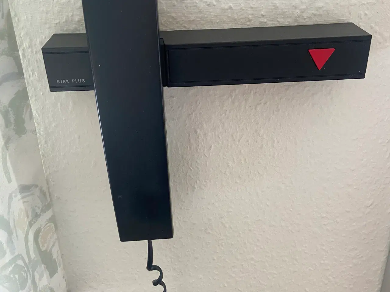 Billede 1 - 2 Kirk Plus telefoner sort/hvid