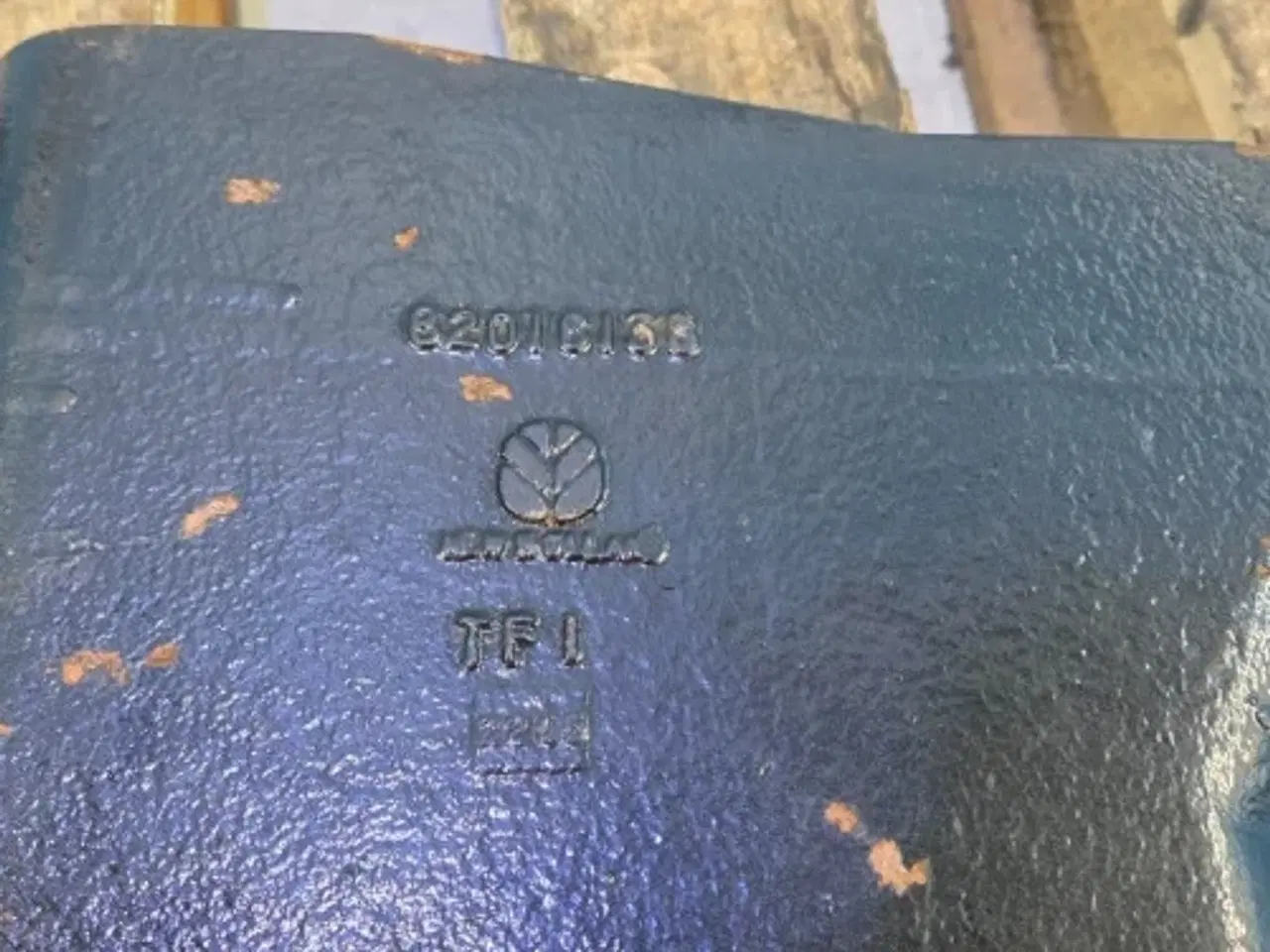 Billede 8 - New Holland TM165 Spacer Sæt 82016138