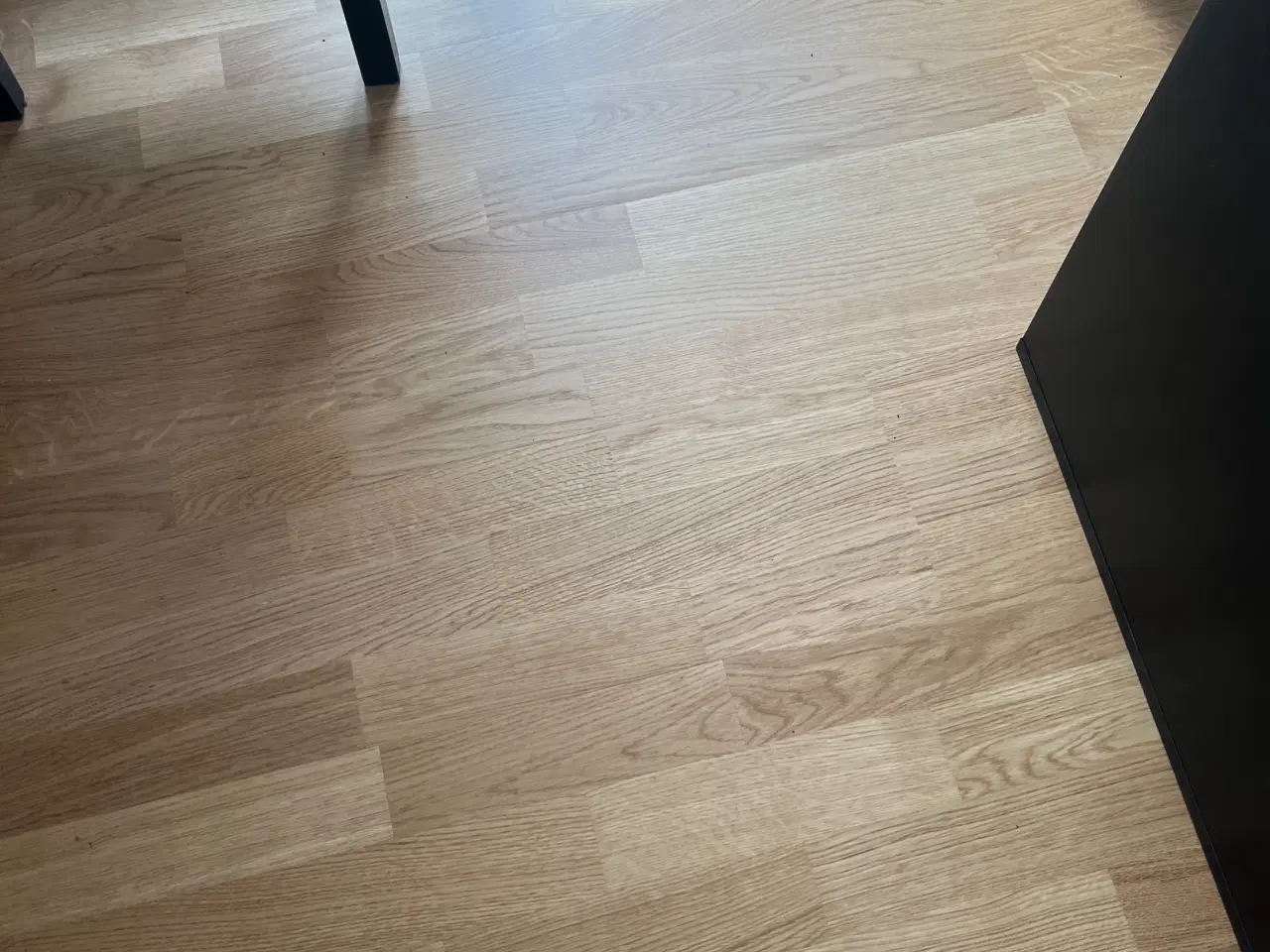 Billede 1 - Parket/klikgulv - eg, matlak. Lidt over 3 m2