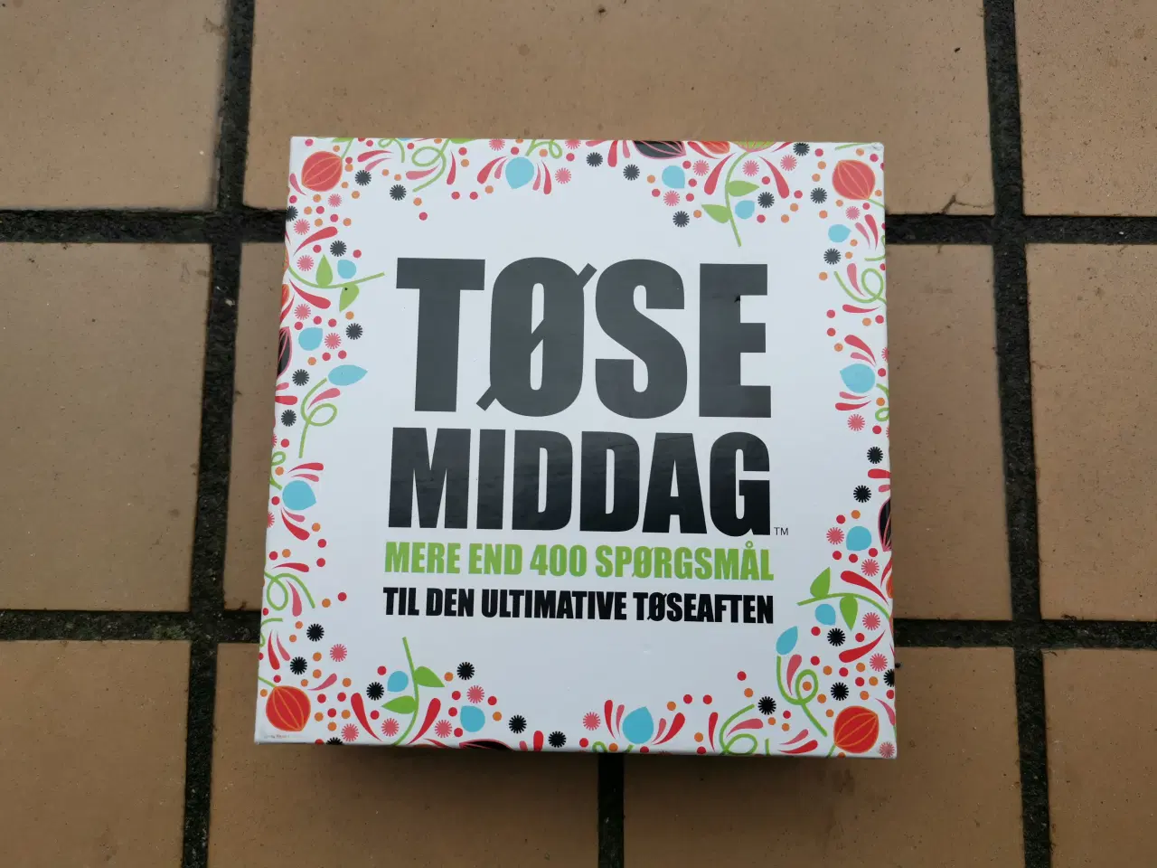 Billede 1 - Tøse Middag Brætspil Tøsemiddag